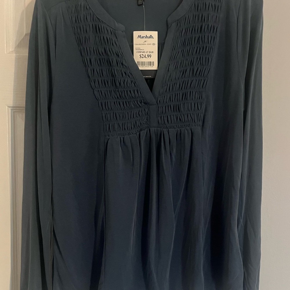 Women's Blue Top